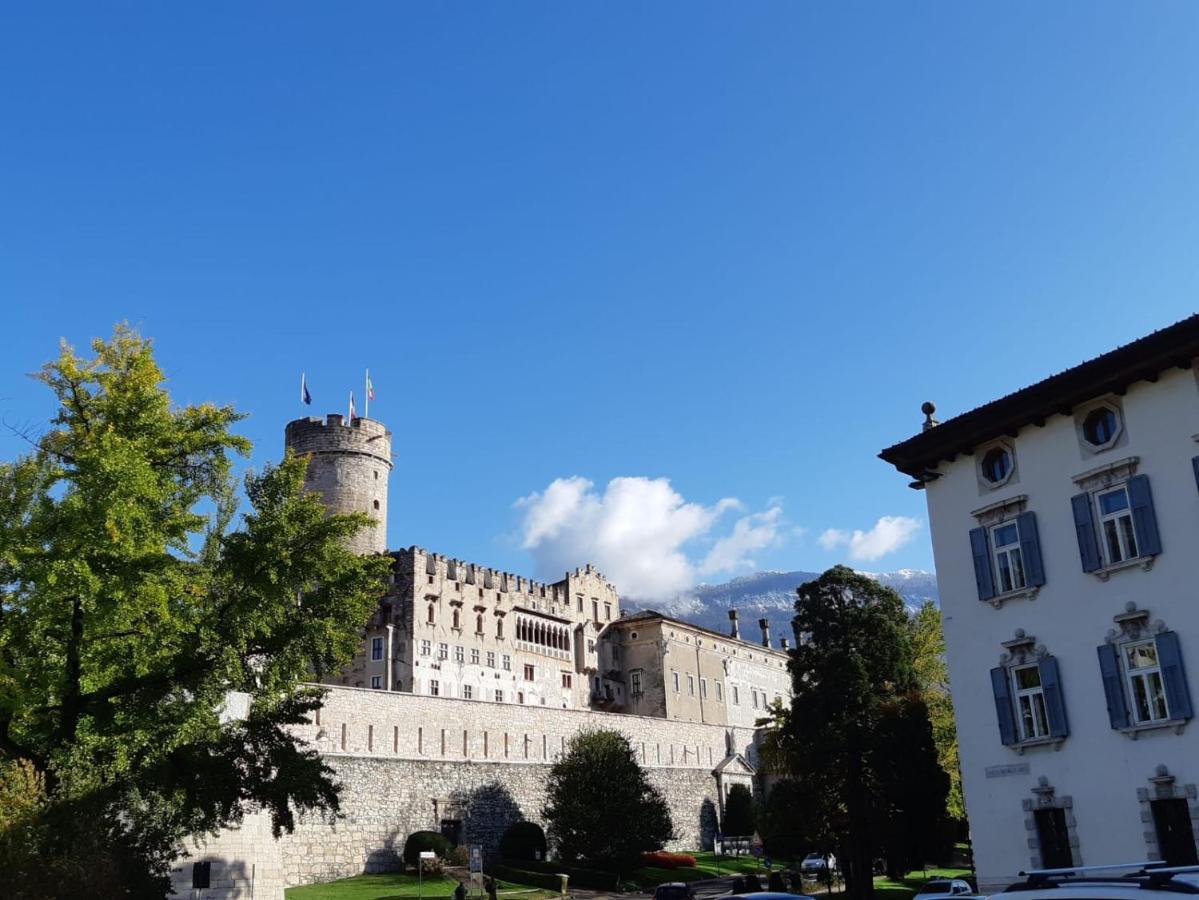 S. Trinita 18, Suites & Rooms Trento Exterior photo