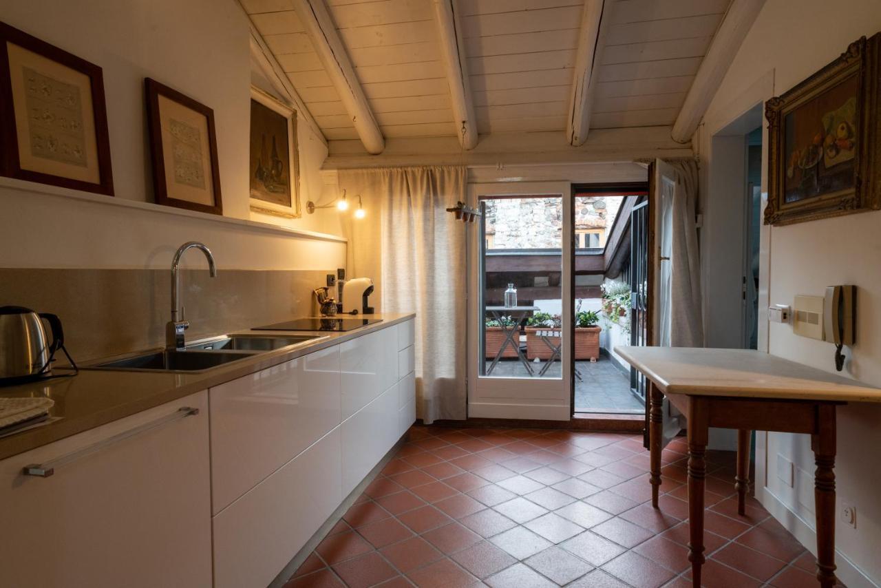 S. Trinita 18, Suites & Rooms Trento Exterior photo